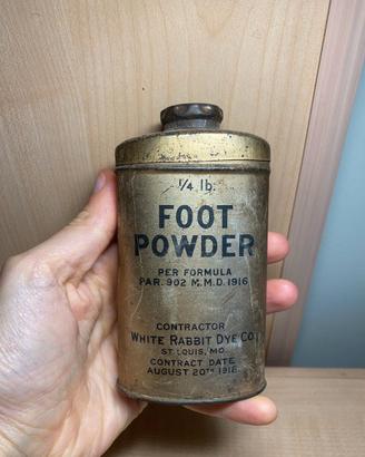WWI US Army Foot Powder Tin 1918 White Rabbit Dye 