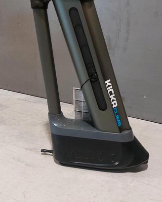 WAHOO INDOOR KICKR CLIMB SIMULATORE PENDENZA 