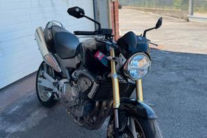 HONDA HORNET 600