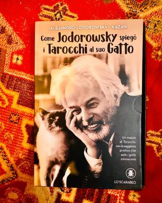 Come Jodorowsky Spiegò i Tarot al Suo Gatto