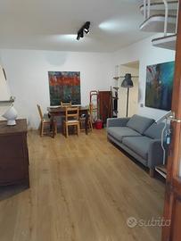 Centro storico casa affiancata