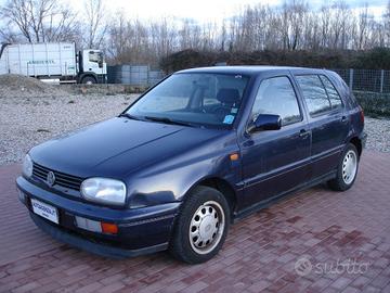 VOLKSWAGEN Golf 1.6 cat 5 porte GL