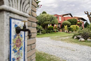 Rustico Podere Tenuta agricola maneggio terreno