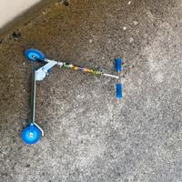 Monopattino bambini 2 ruote Ben 10