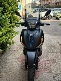 Beverly 400 HPE