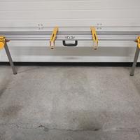 Cavalletto Dewalt per troncatrice 