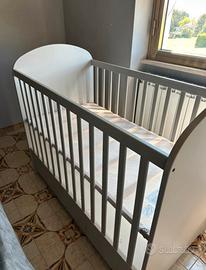 Culla ikea che diventa un lettino, e materassino