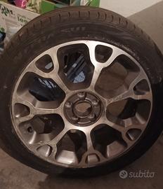 Ruota in lega con pneumatico