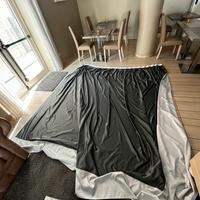 Tenda oscurante doppio strato – come nuova