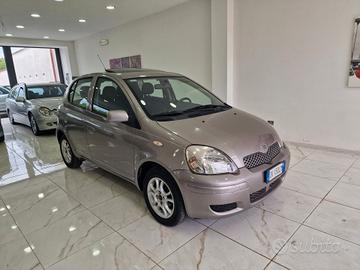 Toyota Yaris 1.4 tdi D-4D cat 5 porte NEOPATENTATI
