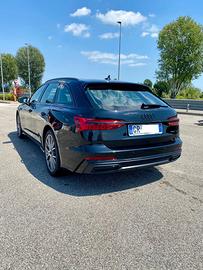 Audi A6 avant S-line sinistrata