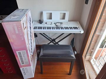 Yamaha Digital Keyboard EZ-300