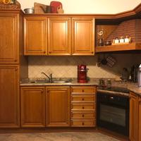 Cucina ad angolo con top in granito