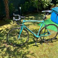 Bici da corsa Bianchi Impulso - Alluminio/Carbonio