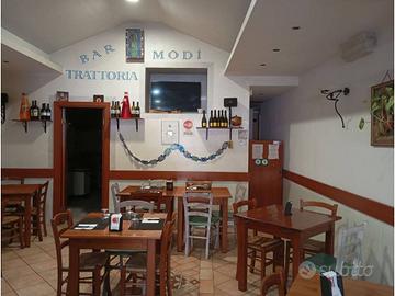 Attività / Licenza di 120 m² con 3 locali a Bracci