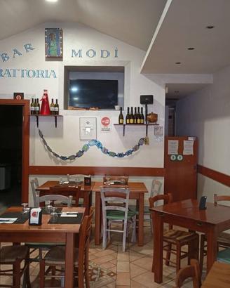 Attività / Licenza di 120 m² con 3 locali a Bracci