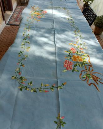 tovaglia da tavolo ricamata Azzurra