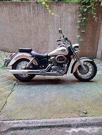 Honda shadow vt750 c/c2