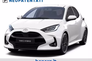 Toyota Yaris 1.5h 115 Icon