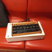 Behringer Crave Spedito