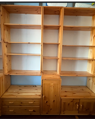 libreria modulare Flexa in legno color miele
