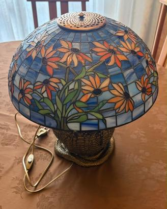 Lampada da tavolo stile Tiffany con vetri colorati