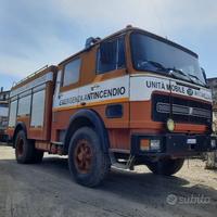 Autopompa antincendio om 160