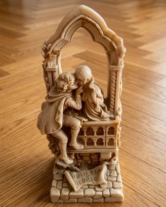 statuetta Giulietta e Romeo