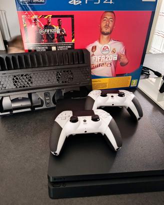 Play Station 4 con 2 controller