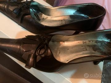 Scarpe pelke punta nappine