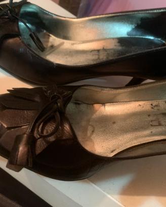 Scarpe pelke punta nappine