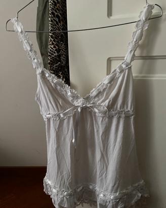 Top bianco taglia S con nastrino e pizzo