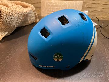 Set ginocchiere e casco