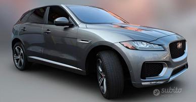 Jaguar F-pace 2.0 240cv r-sport 2018 perfetta