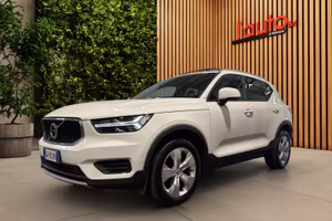 Volvo XC40 150cv aut. TETTO