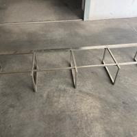 Elementi in acciaio inx spazzolato