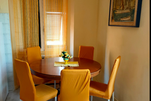 Casa dei nonni , ristrutturata internamente , situ