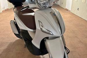 Piaggio Beverly 300-2018 unico proprietario 