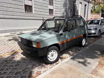Panda 4 x 4