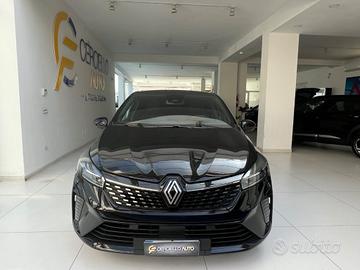 RENAULT Clio TCe 90 CV 5 porte Techno DA €179,00