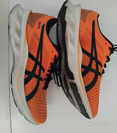 Asics Novablast