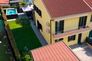 Villa bifamiliare in centro a Noale strada chiusa