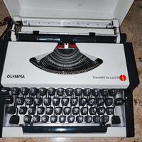 macchina da scrivere olympia