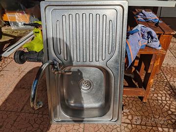 Lavandino acciaio inox