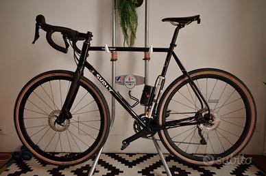 bici gravel Surly Midnight special 