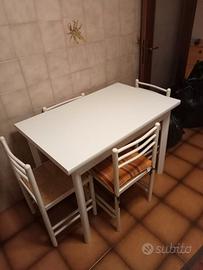 Tavolo cucina con 4 sedie bianco