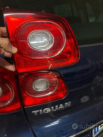 Faro posteriore tiguan portellone sinistro