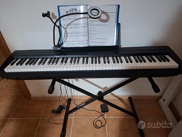 Pianoforte digitale Yamaha  P45 + accessori