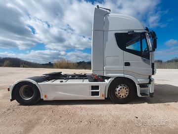 IVECO STRALIS ANNO 2015