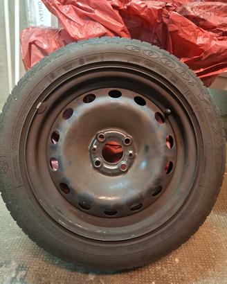 cerchi con pneumatici Goodyear estivi 185/55 R15